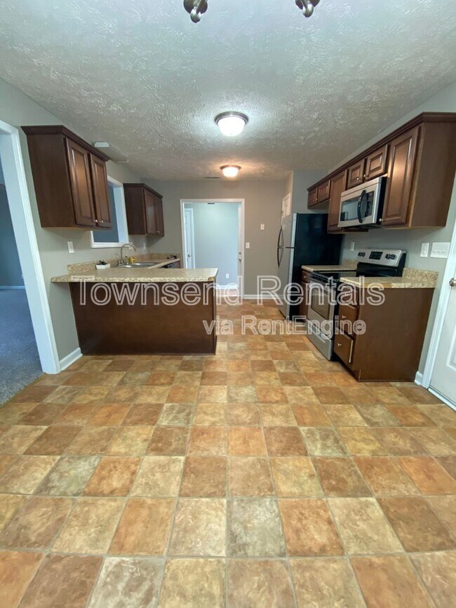 Foto del edificio - 3013 Rosemeade Dr