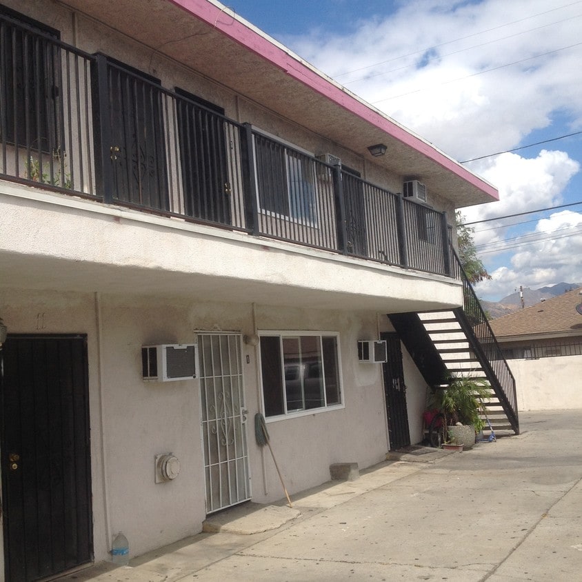 10028 San Fernando Rd, Pacoima, CA 91331 Apartments in Pacoima, CA