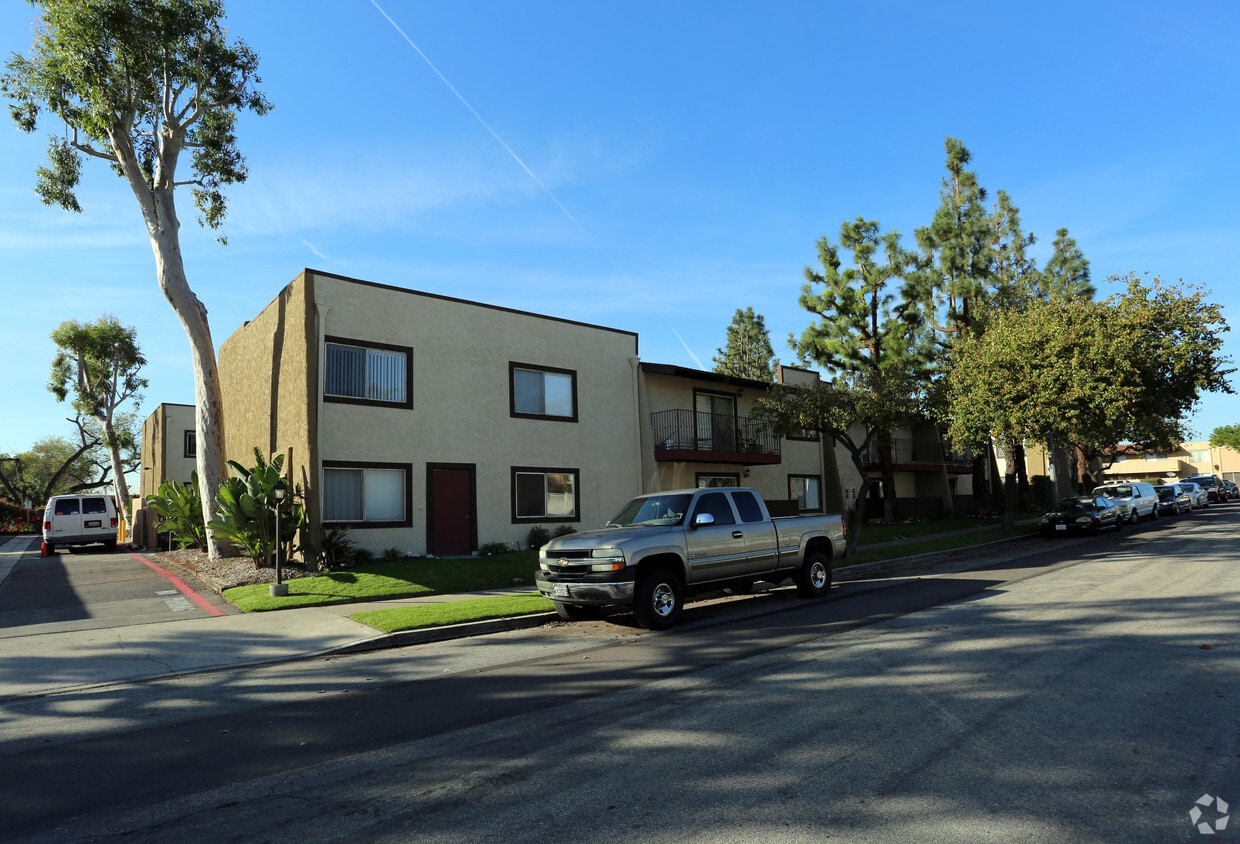 Chapman Village West Apartments Alquileres en Garden Grove, CA