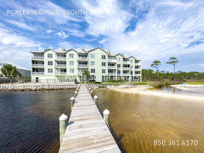 Building Photo - Secluded waterfront condo!