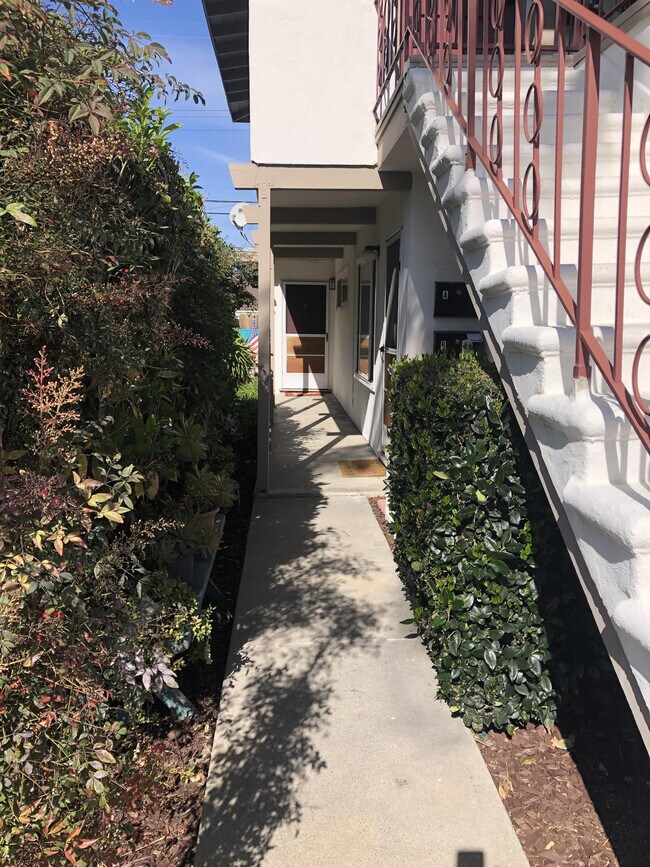 Foto del edificio - 142 Avenida Pelayo