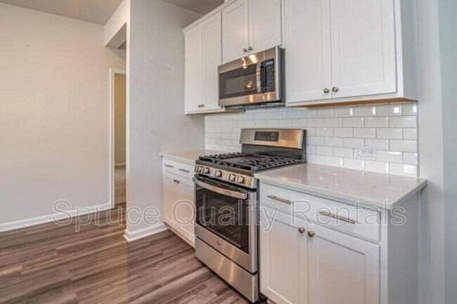 Foto del edificio - 105 Silver Fir Ln