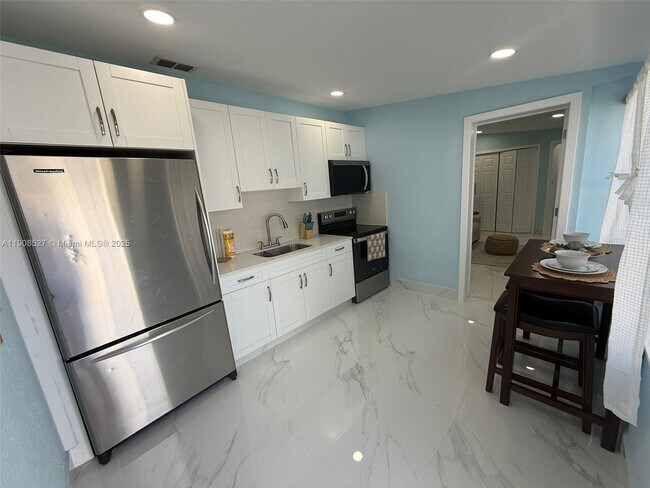 Foto del edificio - 11525 SW 47th Terrace