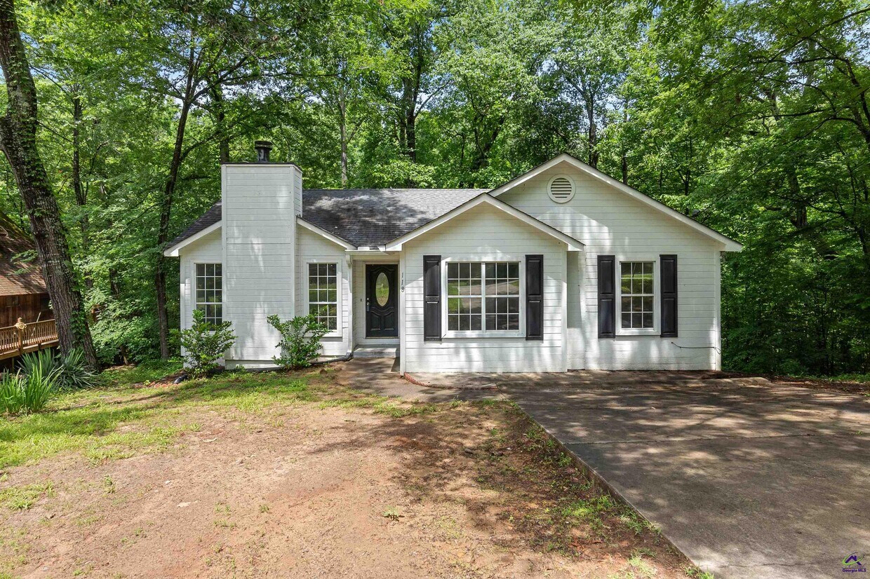 Primary Photo - 118 Greentree Pkwy