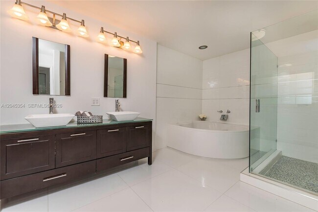 Foto del edificio - 5132 NW 106th Ave