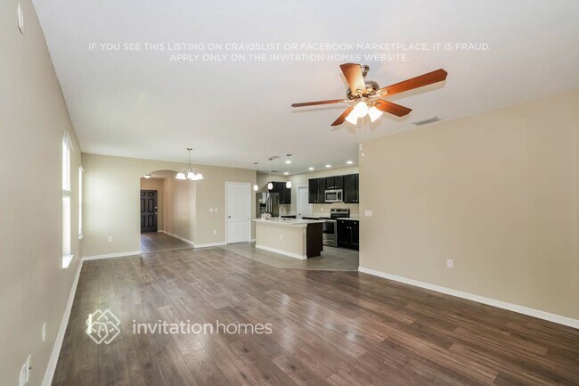 Building Photo - 10514 Whispering Hammock Dr