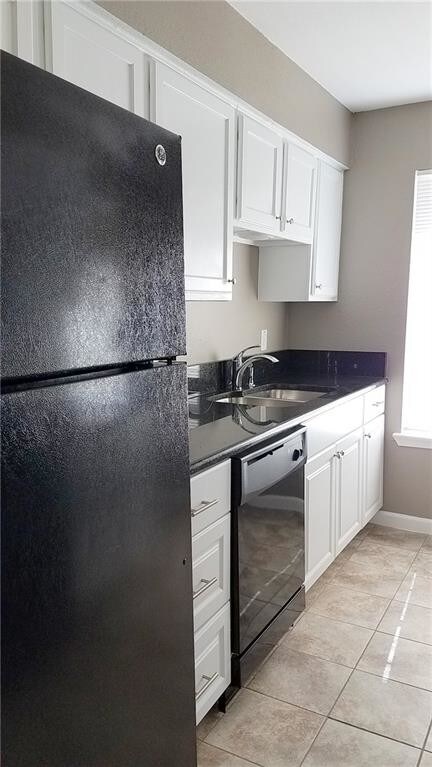 Foto del edificio - 829 Woodland Ct