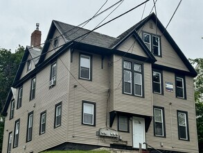 Building Photo - 107 Comstock Ave