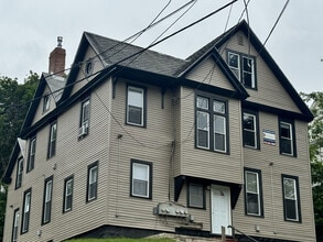 Building Photo - 107 Comstock Ave