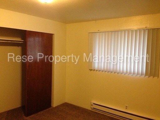 Foto del edificio - AMAZING LOCATION! GREAT PRICE!