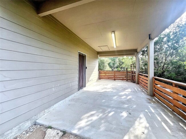 Building Photo - 8750 Scarlet Cir