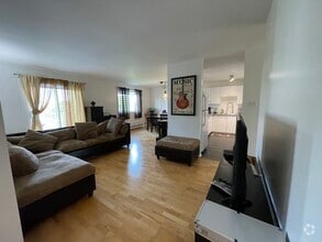 Building Photo - 113 Rue Lalande