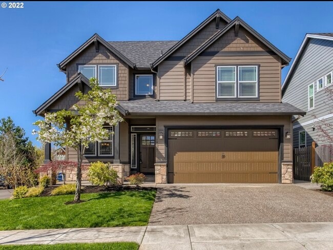 Building Photo - 18857 Tanoak Way