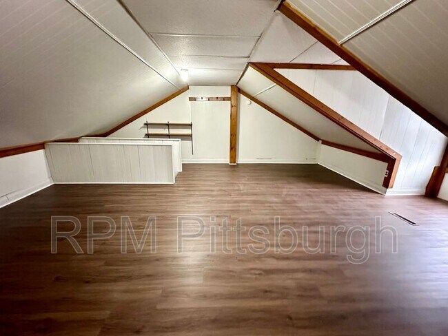 Building Photo - 21 Kosciusko Way