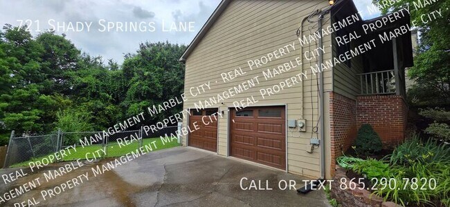 Foto del edificio - 721 Shady Springs Ln