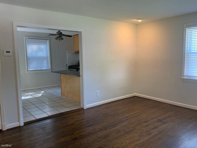 Building Photo - 3 br, 2 bath House - 2818 Parker Ave