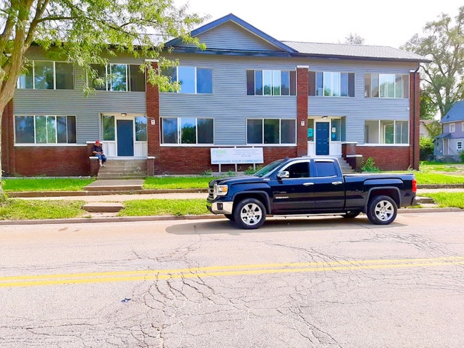 Building Photo - 509 W High St