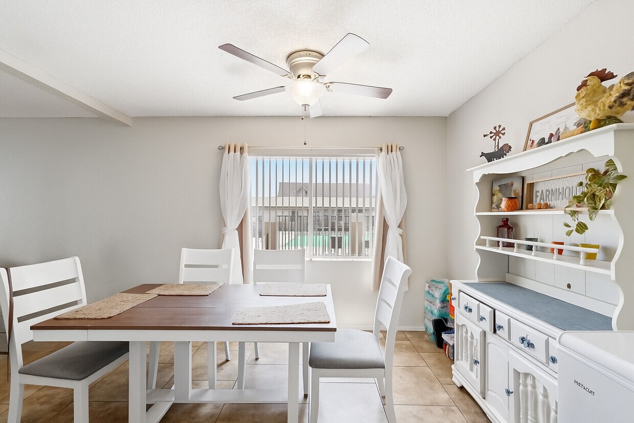 Foto principal - Woodridge Manor