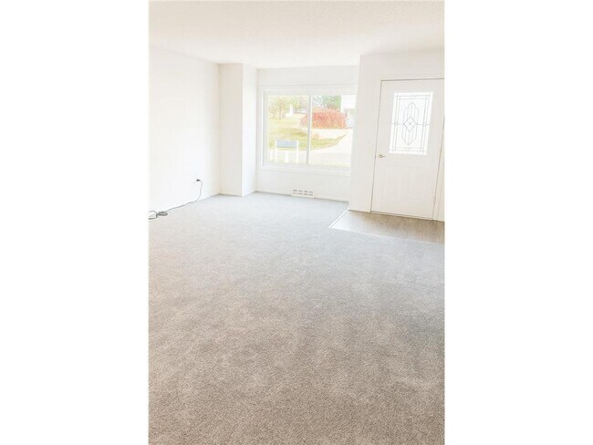 Foto del edificio - 9 Heights Rd NE