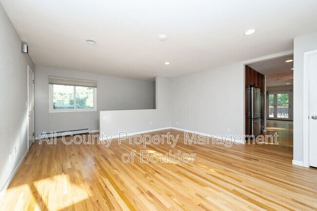 Building Photo - 1192 Quince Ave