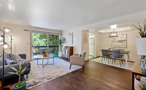 Foto del edificio - 4999 S Eastridge Ln