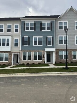 Building Photo - 1743 Riverbluff Ave
