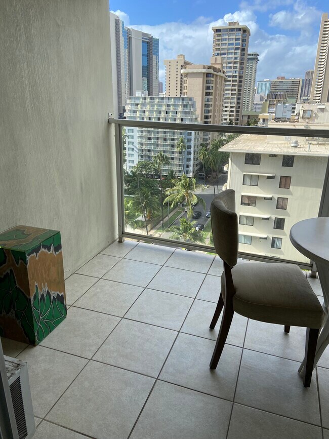 Foto del edificio - 445 Seaside Ave