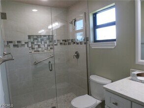 Building Photo - 11140 Caravel Cir