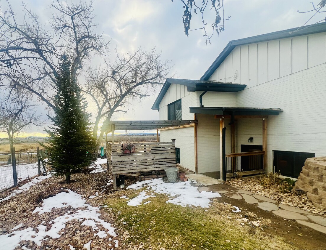 Primary Photo - 13900 E Progress Way