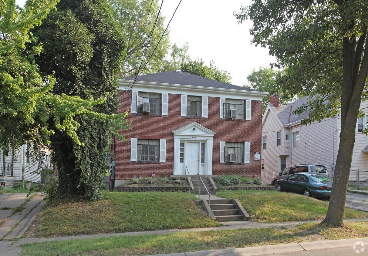Building Photo - 1226 Franklin Ave