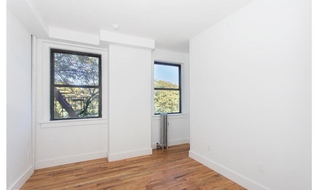 Foto del edificio - 10 Westminster Rd