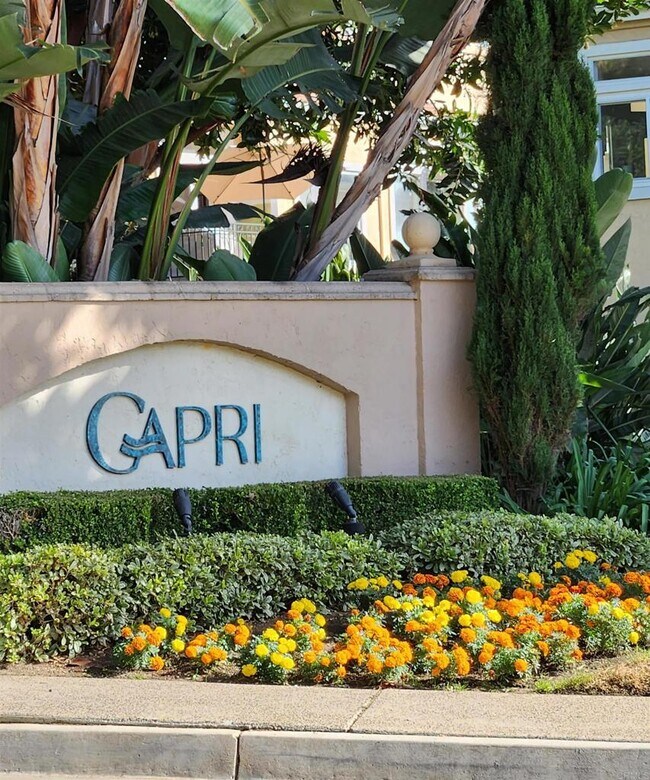 Foto del edificio - 7215 Calabria Ct