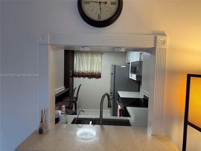 Foto del edificio - 3920 Inverrary Blvd