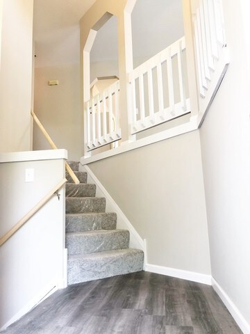 Building Photo - 384 Elmwood Ave