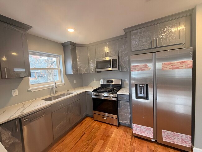 Foto del edificio - 288 S 7th St