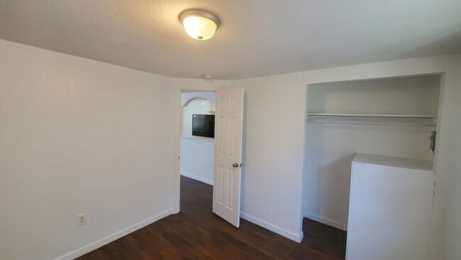 Foto del edificio - 9408 Grandfield Rd