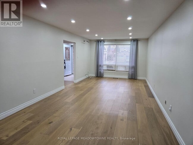 Building Photo - 468 Gowland CR