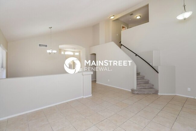 Building Photo - 4 Bedroom Pet-Friendly Home in Mesa, AZ with Main Street Renewal