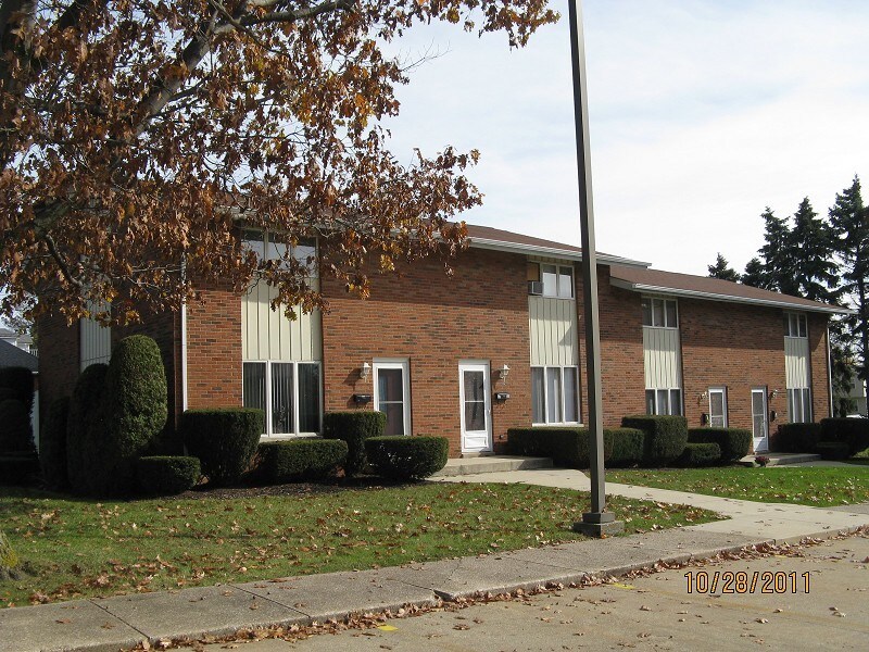 Primary Photo - 1711 W Grandview Blvd