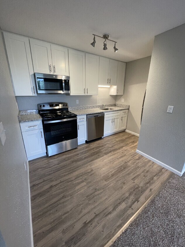Primary Photo - Stylish 1-Bedroom Renovated Apartment with...