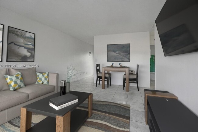 Building Photo - 29 SW 8th Ave