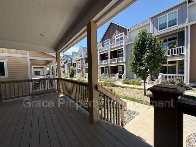 Building Photo - 2856 S Fox Ct