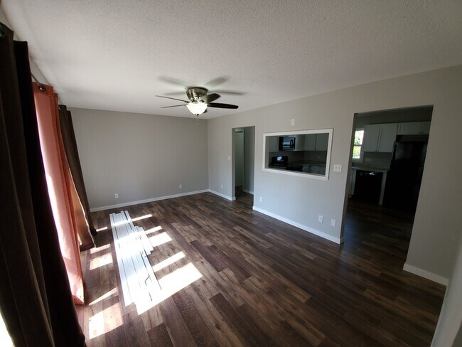 Foto del edificio - 915 15th St