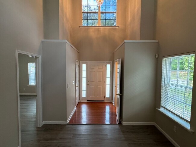 Foto del edificio - 2184 Winthrop Chase Dr