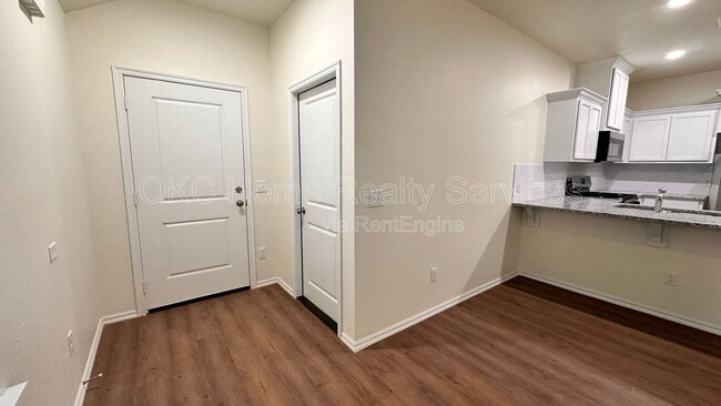 Photo - 11419 N University Ave Townhome