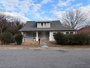 Building Photo - 210 Black St