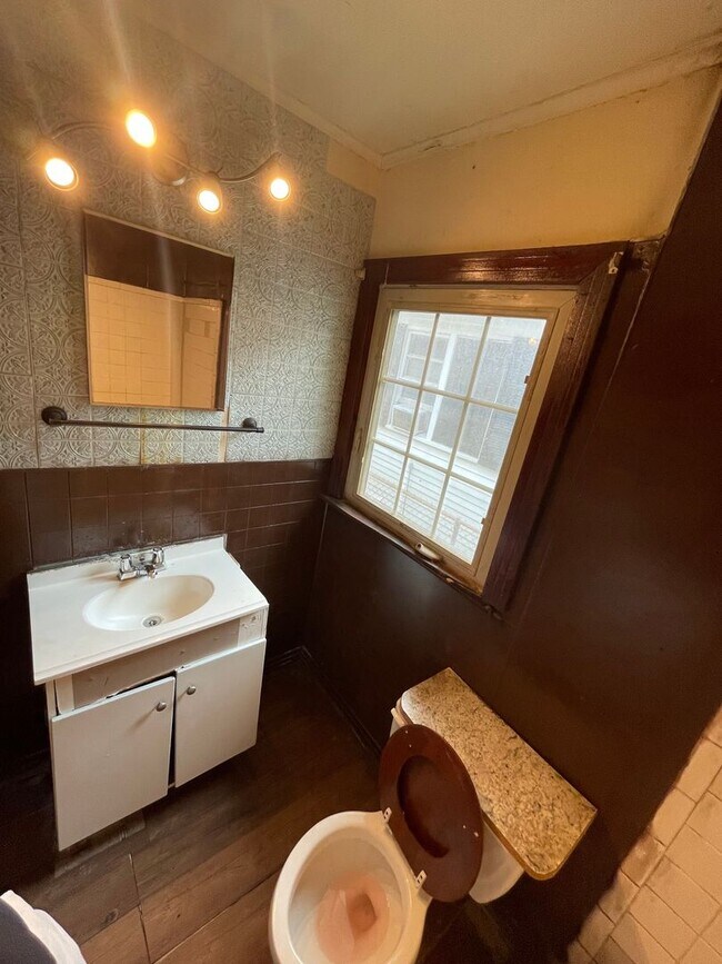 Foto del edificio - Beautiful 4 Bedroom Home
