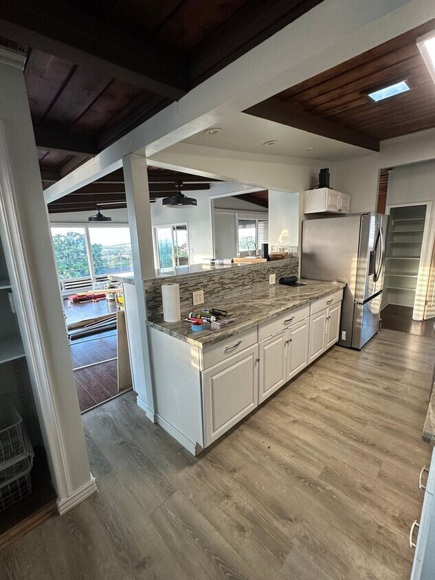 Foto principal - Scenic Island Living with Unmatched Conven...