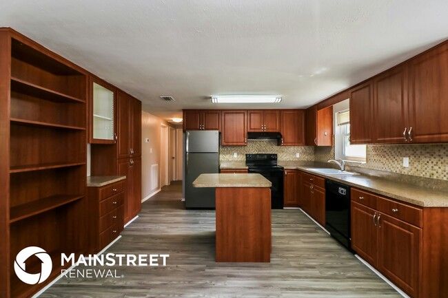 Foto del edificio - 8912 Hervel Cir