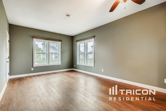 Building Photo - 12386 69th Ln NE